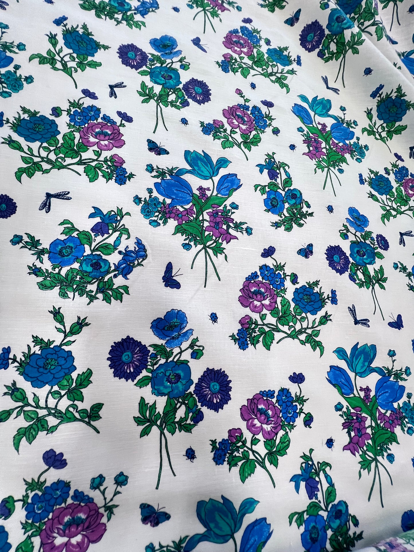 Country Maiden - Linen