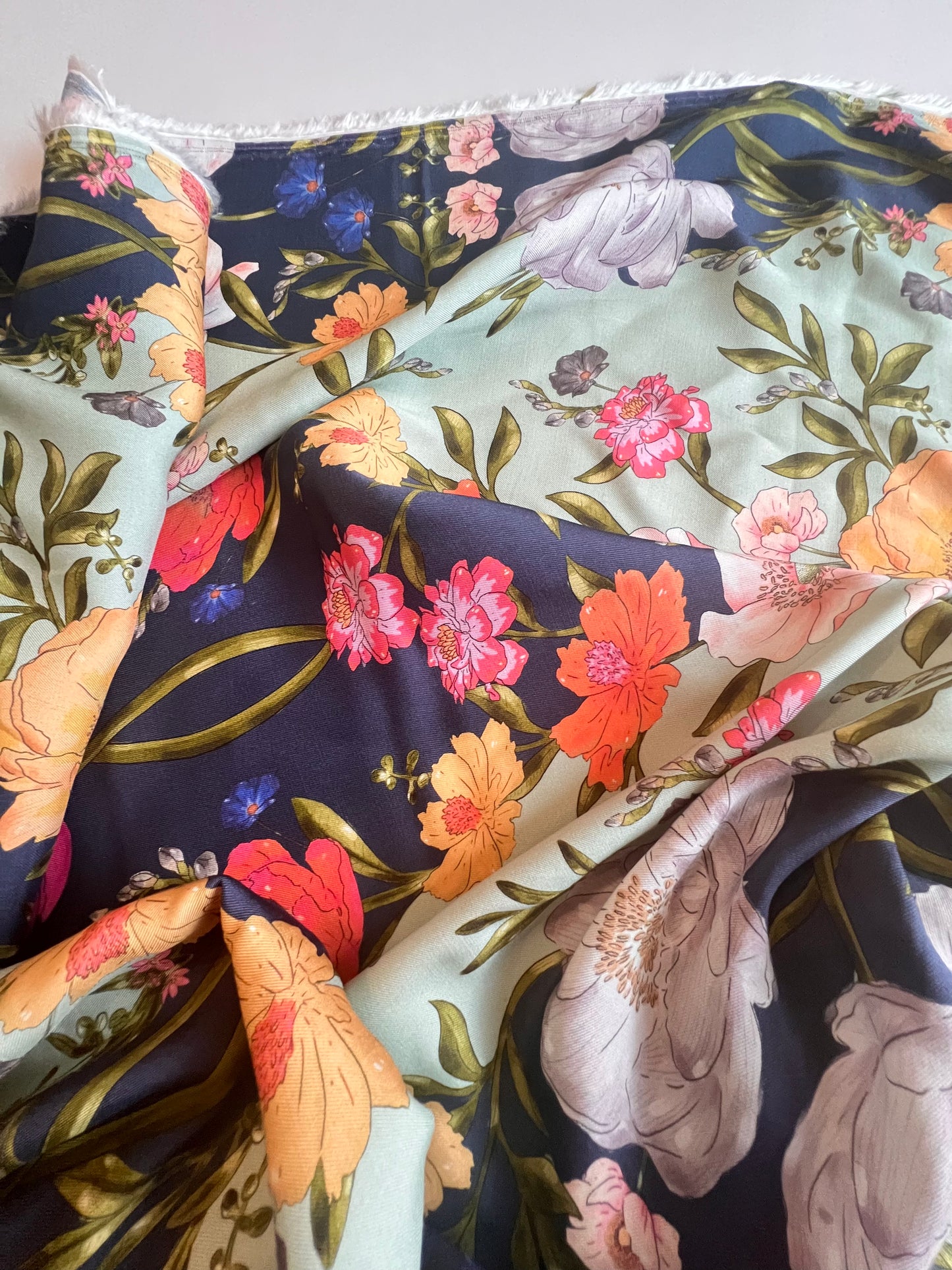 Light and day floral