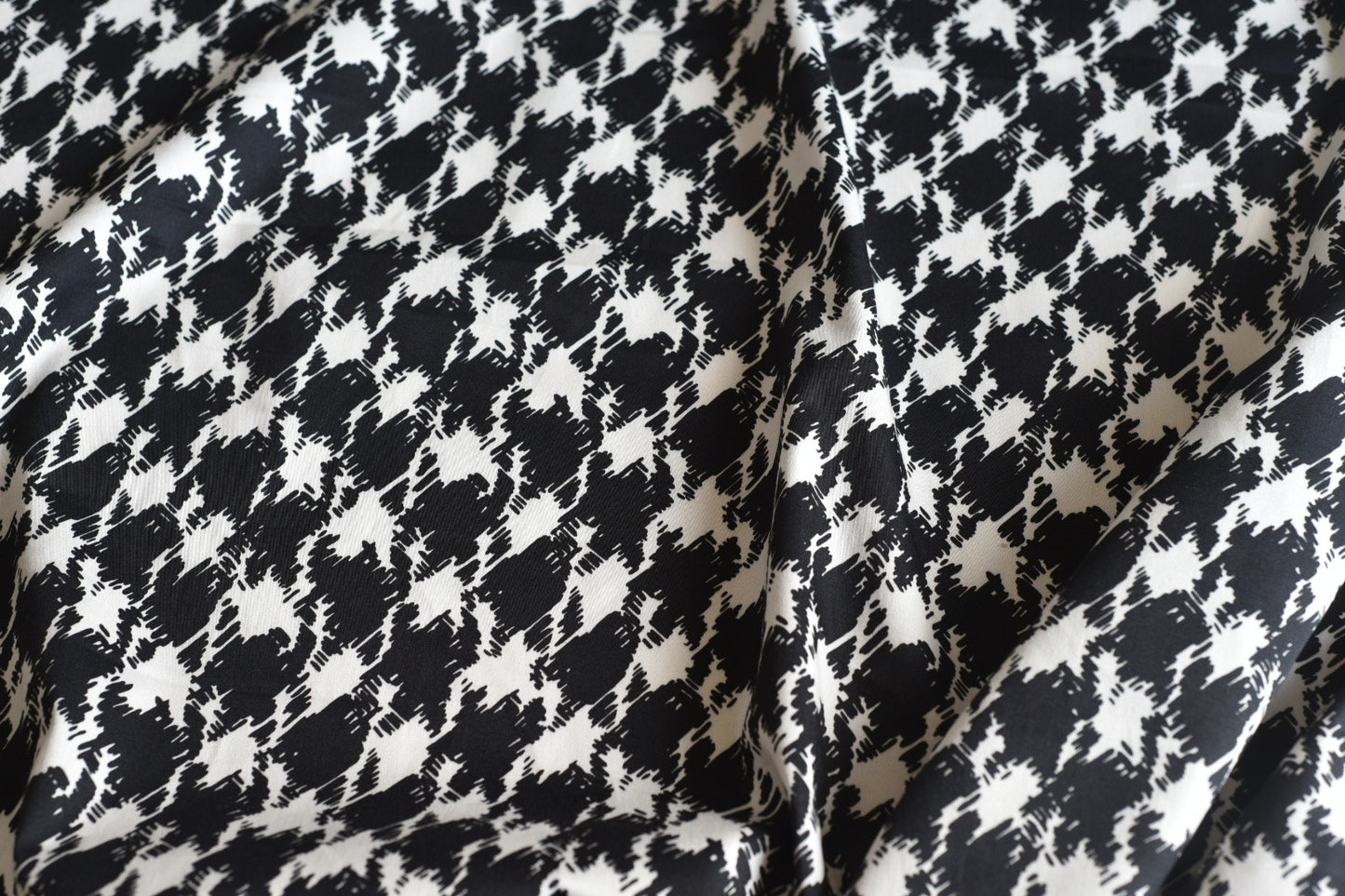 March to me Houndstooth - Cotton