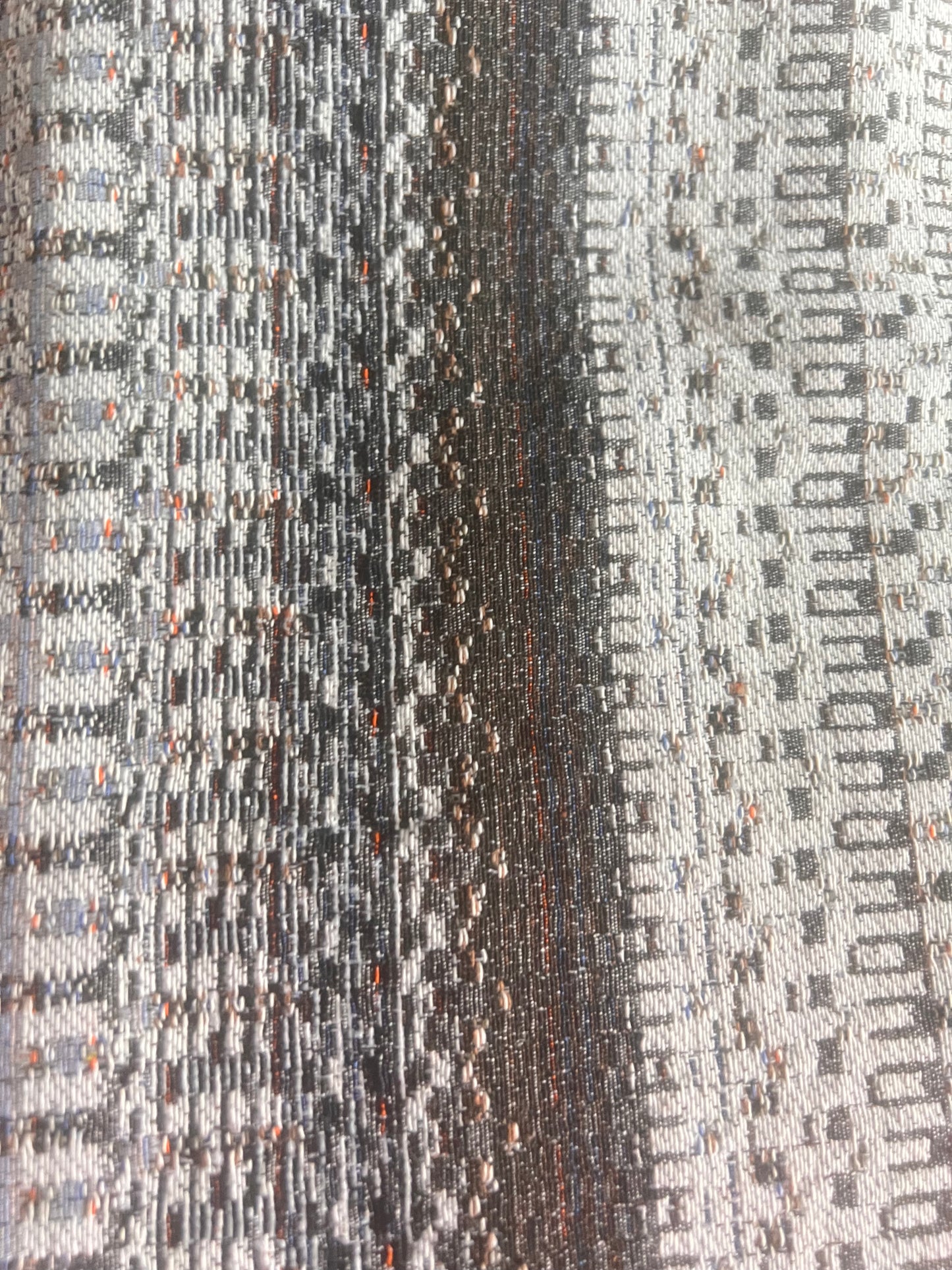 The mountains and valleys - 240cm